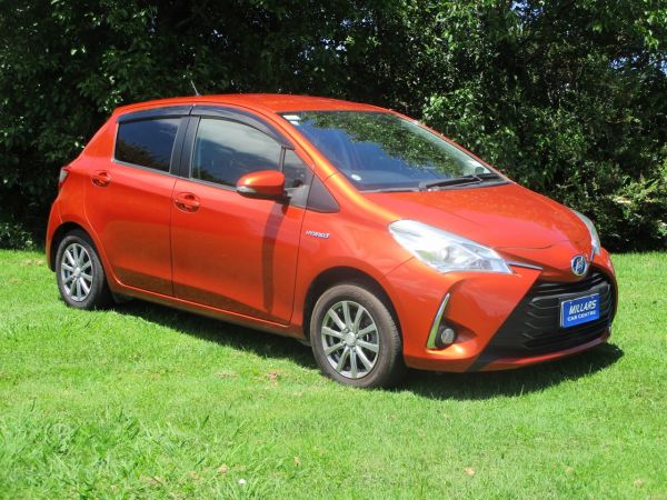 2017 Toyota Vitz Hatchback HYBRID image