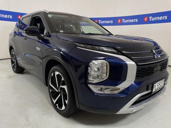 2022 Mitsubishi Outlander SUV XLS image