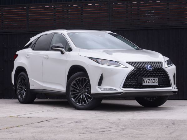 2021 Lexus RX 450h 4WD Hybrid image