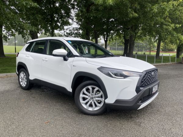 2024 Toyota Corolla Cross GX 2.0P HEV ECVT FWD SUV image