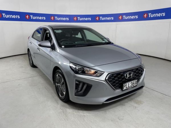 2022 Hyundai Ioniq Hatchback PHEV image