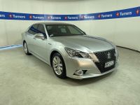 Image for 2013 Toyota Crown Sedan HYBRID