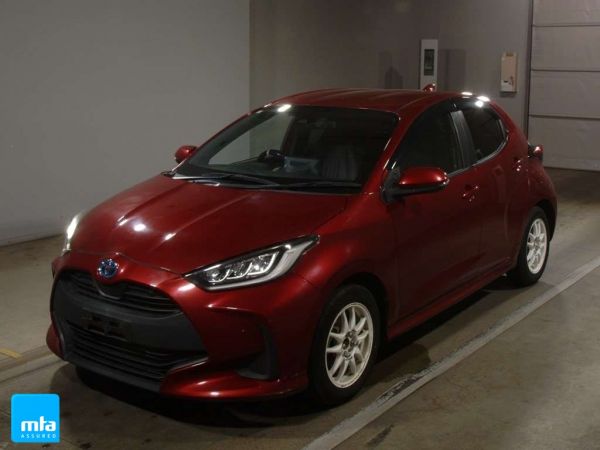 2020 Toyota Yaris Hatchback Hybrid G image