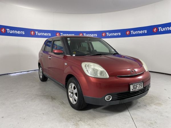 2005 Mazda Verisa Wagon image