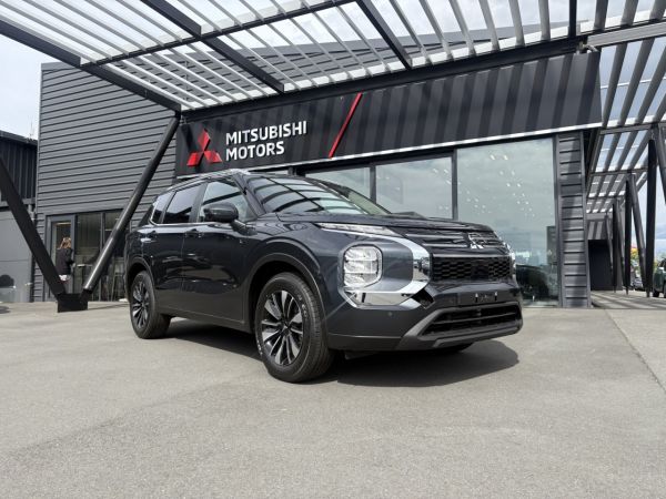 2025 Mitsubishi Outlander LS 2.5P CVT 2WD image