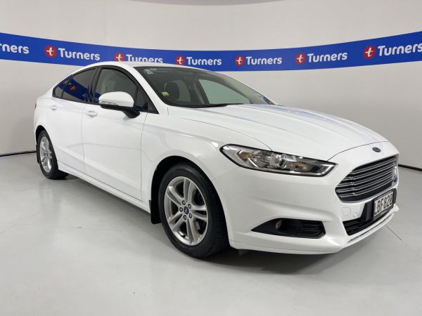 2017 Ford Mondeo Hatchback Ambiente 5DR Diesel image