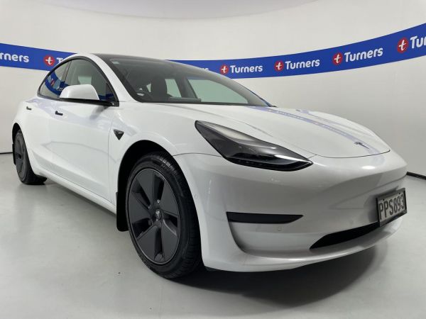 2022 Tesla Model 3 Sedan REAR WHEEL DRIVE image