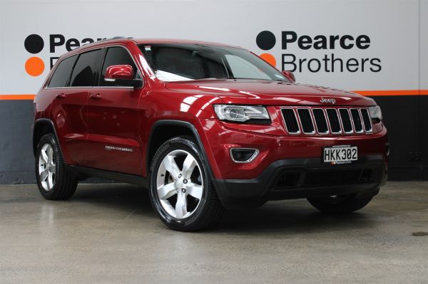 2014 Jeep Grand Cherokee Wagon LAREDO PLATINUM EDITION image