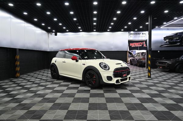 2020 Mini Cooper Hatchback JCW*Cooper S image