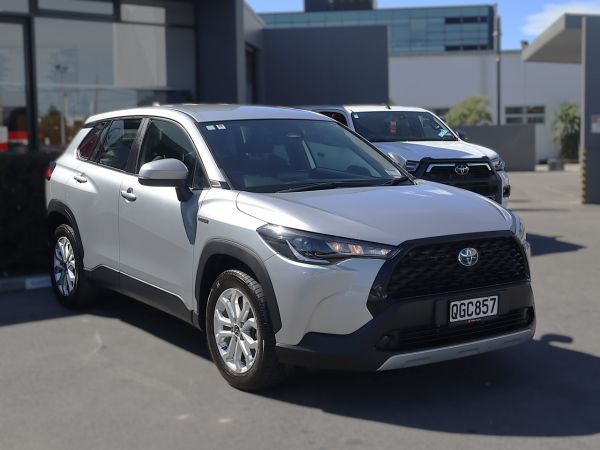 2023 Toyota Corolla CROSS GX HYBRID, Auto image