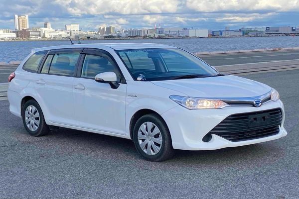 2015 Toyota Corolla Wagon FIELDER HYBRID image