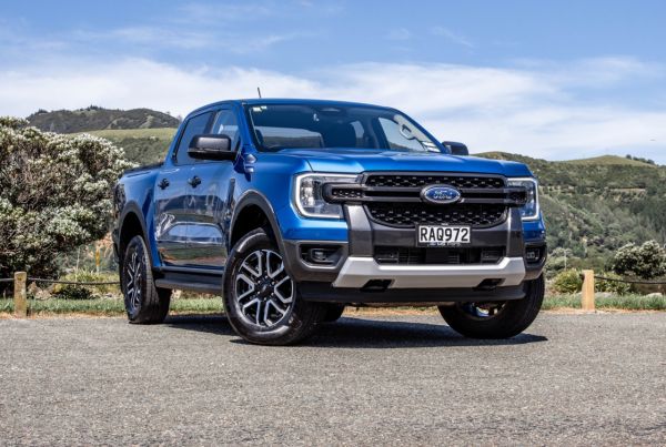 2025 Ford Ranger SPORT 2.0L BI-TURBO 4WD image
