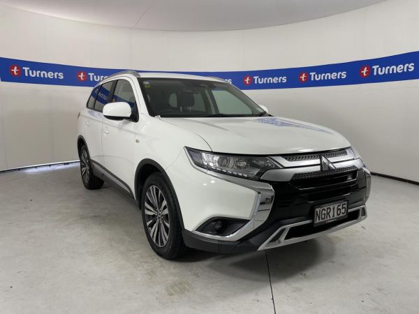 2021 Mitsubishi Outlander SUV LS image