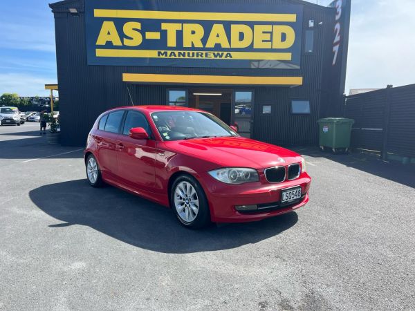 2011 BMW 116I Hatchback "IT'S RED!!" image