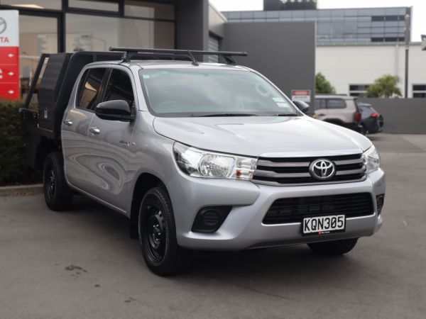 2017 Toyota Hilux S 2WD DIESEL TURBO, Manual image