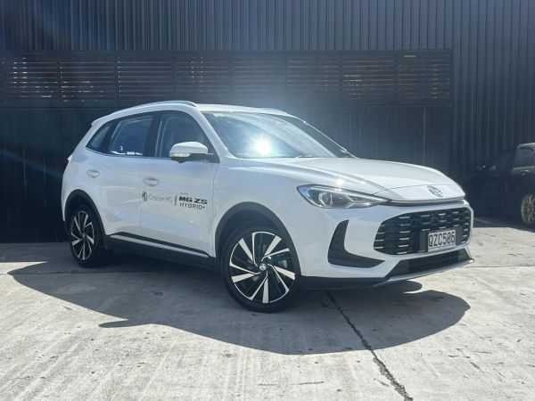 2024 MG ZS Essence HYBRID 1.5PHT/3HD image