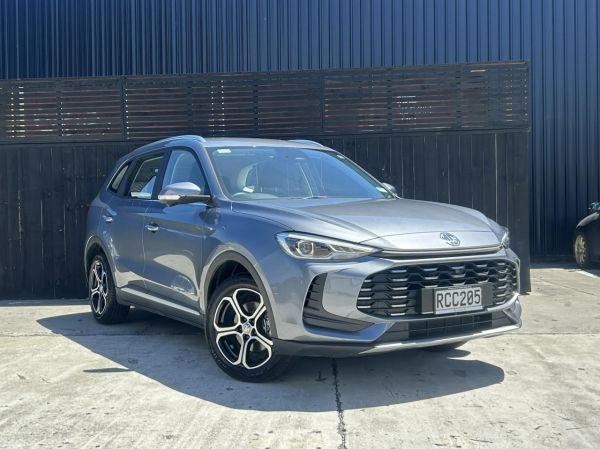 2025 MG ZS HEV Excite image