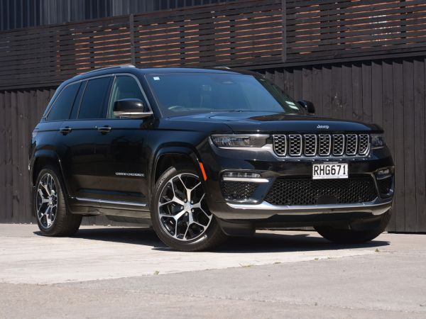 2025 Jeep Grand Cherokee Summit Reserve image