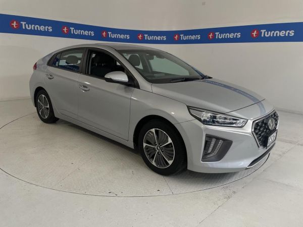 2022 Hyundai Ioniq Hatchback PHEV image