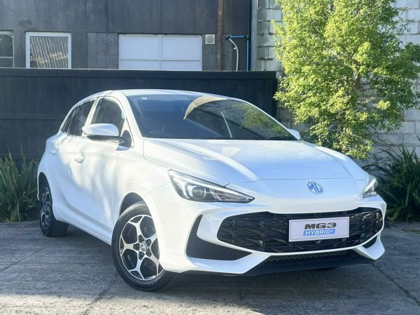 2025 MG MG3 Excite HEV image