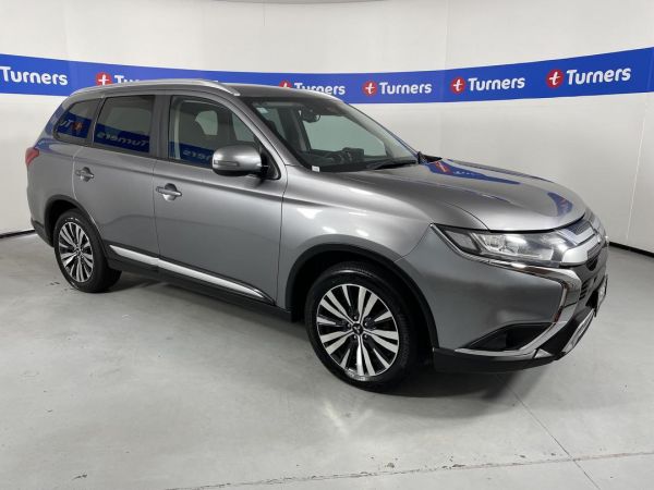 2021 Mitsubishi Outlander SUV XLS image