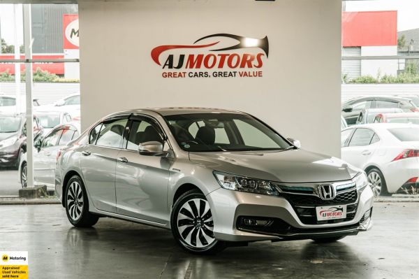 2013 Honda Accord Sedan Hybrid LX image