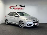 Image for 2017 Honda Grace Sedan HV