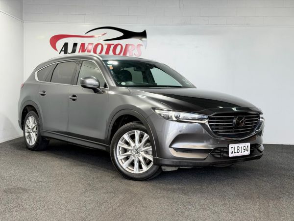 2017 Mazda CX-8 7 Seaters image