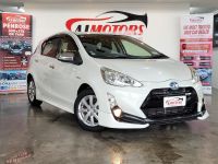 Image for 2017 Toyota Aqua Hatchback S STYLE BLACK