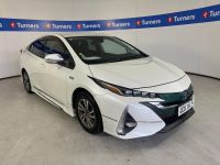 Image for 2018 Toyota Prius Hatchback PHV Hybrid