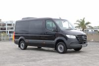 Image for 2025 Mercedes-Benz Sprinter 315 MWB Minibus - NZ New