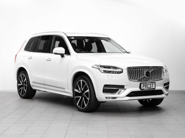 2022 Volvo XC90 B6 Ultimate Bright 4WD image