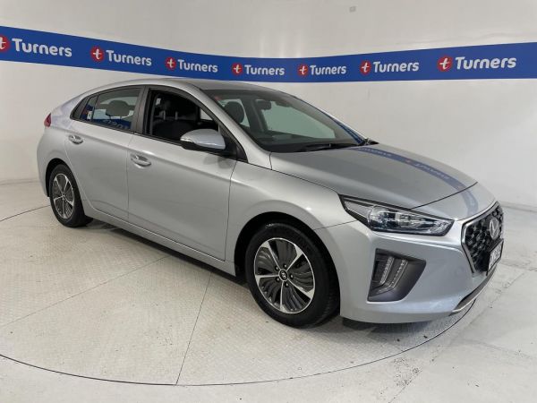 2022 Hyundai Ioniq Hatchback PHEV image