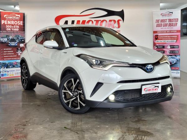 2017 Toyota C-HR G image