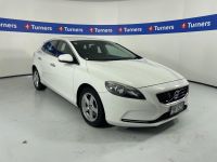 Image for 2013 Volvo V40 Hatchback T4