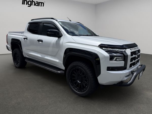 2024 Mitsubishi Triton Ute VRX, 4WD 2.4L Diesel image