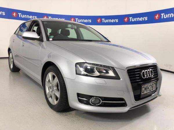 2013 Audi A3 Hatchback image