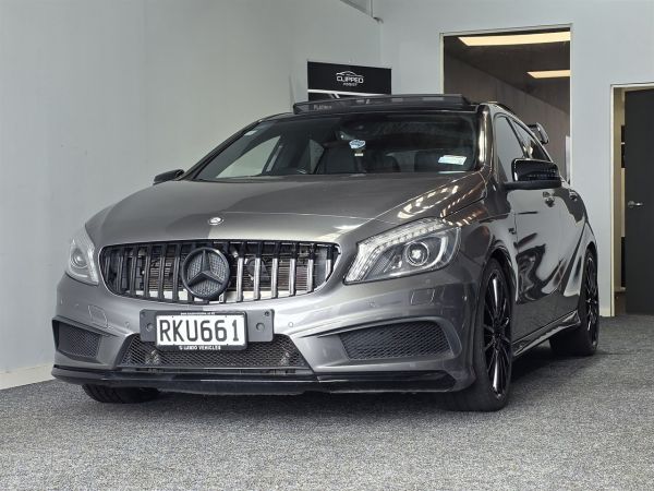 2014 Mercedes-Benz A 45 Hatchback A45 AMG 2.0L 4MATIC 4WD 7A image