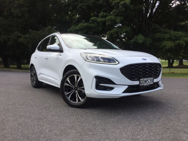 2023 Ford Escape ST-Line X PHEV image