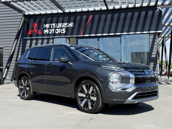 2025 Mitsubishi Outlander Exceed 2.5P/4Wd/Cvt image