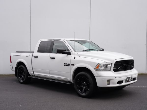 2020 RAM 1500 Laramie Std 5.7P 4WD 8A 4Dr Ute image