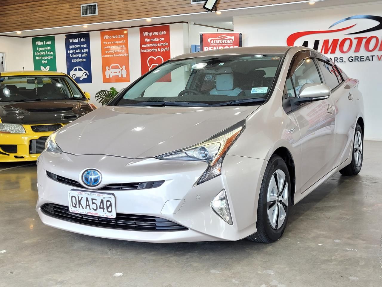 2016 Toyota Prius Hatchback 5d S Touring Selection For Sale At $20,980 ...