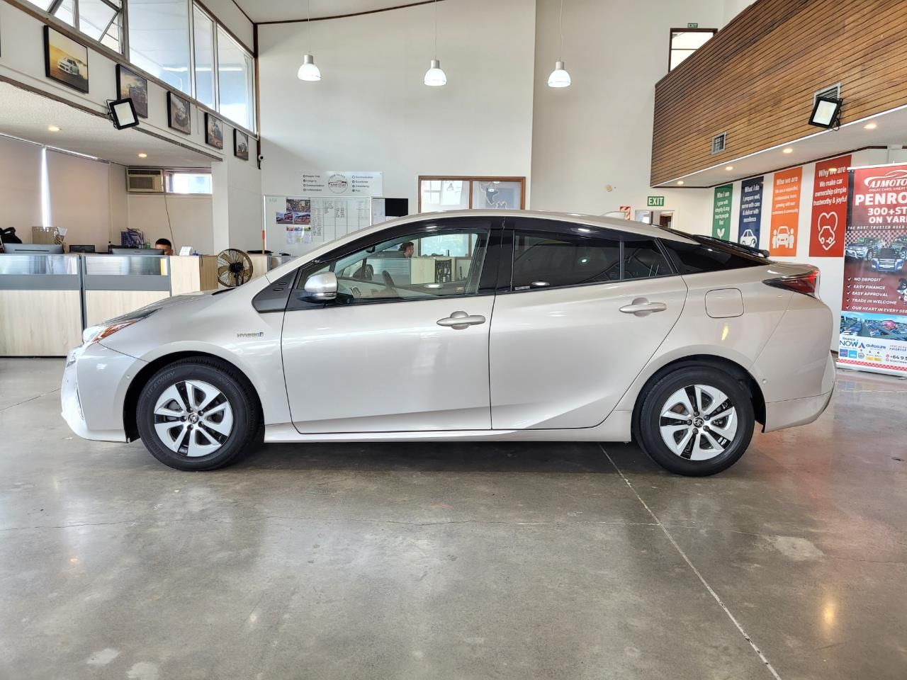2016 Toyota Prius Hatchback 5d S Touring Selection For Sale At $20,980 ...