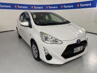 Image for 2016 Toyota Aqua Hatchback