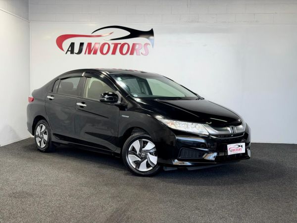 2014 Honda Grace Sedan 1.5P/HV image