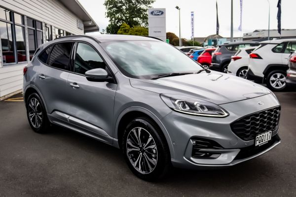 2022 Ford Escape St-Line X | Phev image