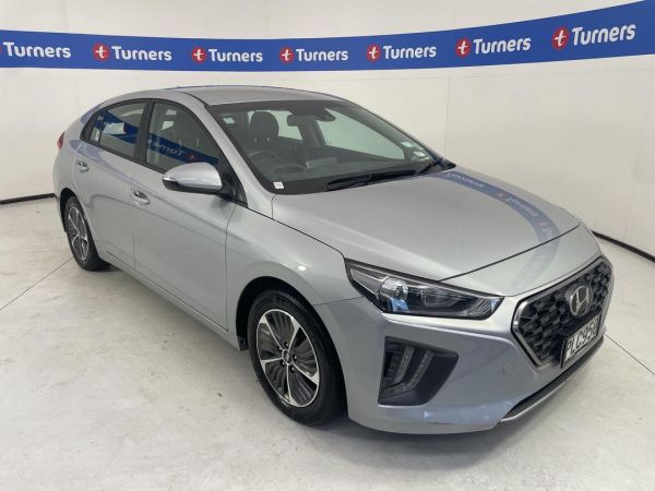 2022 Hyundai Ioniq Hatchback PHEV image