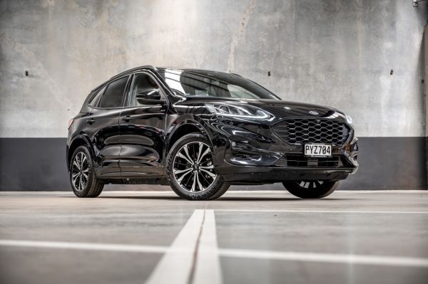 2023 Ford Escape St-Line X PHEV image