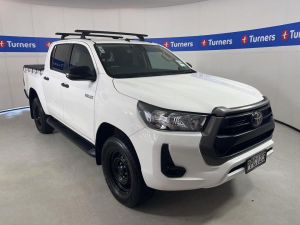 2022 Toyota Hilux Ute SR TD DC image