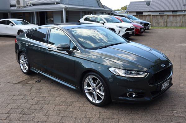 2019 Ford Mondeo Titanium 5Dr Petrol image